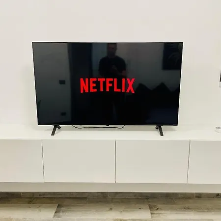 Casa Con Giardino Netflix E Servizio Ristorazione - 10 Minuti Da Torino